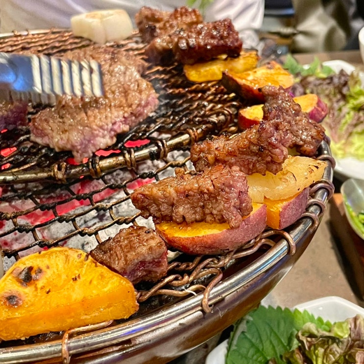 맛집ㅣ이태원 맛집 고기구워주는 식당 ‘단풍나…