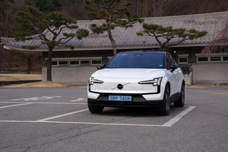 볼보 EX30 시승기 : 네이버 블로그