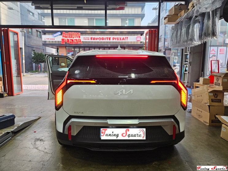 EV3 스타일 패키지 풀LED 테일램프 센터 데루등 , 웰컴등 세레모니 활성화 까지 ~ / 인천현대기아 순정옵션튜닝샵 튜닝스퀘어 ...