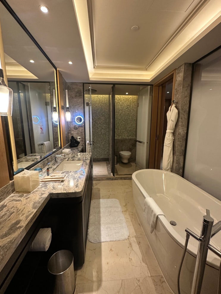 [중국 칭다오] '더 웨스틴 칭다오(The Westin Qingdao)' 합리적인 가격의 5....