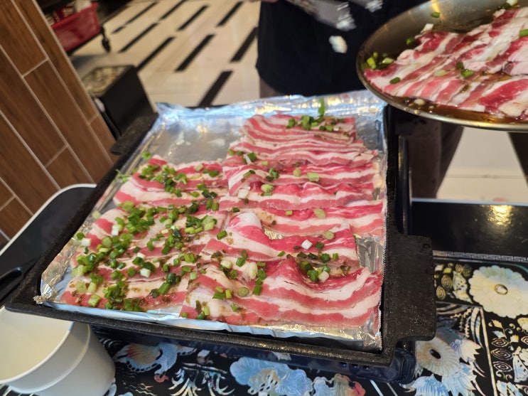 구로 냉삶집 솔직 후기! 가성비 우삼겹에 반하고 왔네요