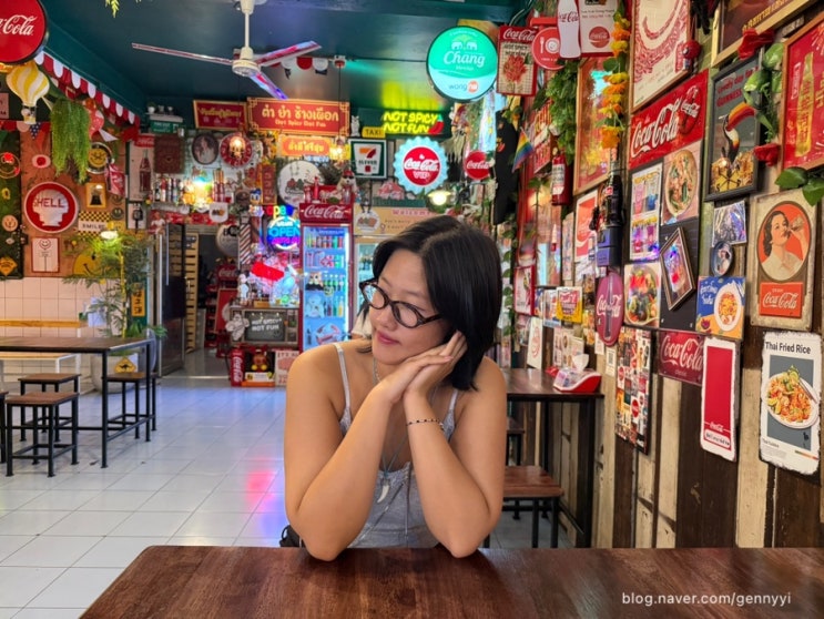 Chapter 9. 치앙마이 반달살이 : 치킨 맛집 추천 SP치킨/Chicken Embassy/까이양청더이 리뷰/나홀로 하루 ...