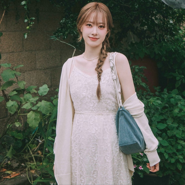 강지수, 흐린 주말의 감성을 담은 빈티지 화보 같은 일상 : 네이버 블로그