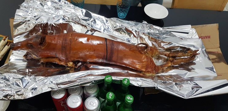 필리핀 돼지고기 통구이 레촌 lechon