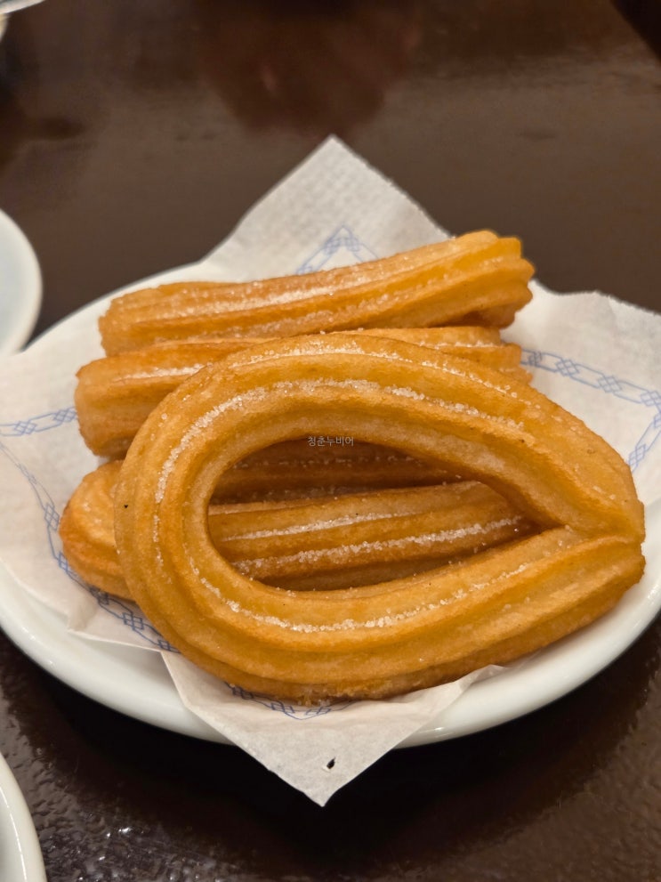 스페인 바르셀로나 츄러스 맛집 그란자 듈시네아(Granja Dulcinea)