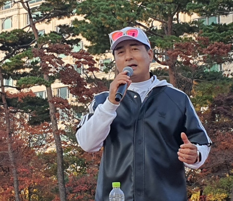 2025 고 프리 런 10km (Go Free Run) 마라톤 대회 결과, 여의도 콘래드 호텔, 경의선 숲길, 가을 단풍