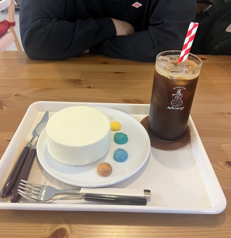 🎀 전포 윔시 (WIMSY) — 직접 케이크 꾸미는 이색 데이트 카페💞 : 네이버 블로그