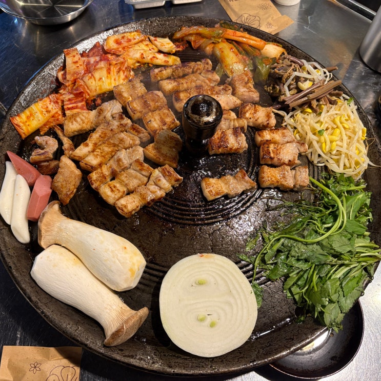 돌곶이역 삼겹살 맛집 장위동 고깃집 돌쇠 솥뚜껑 삼겹 : 네이버 블로그