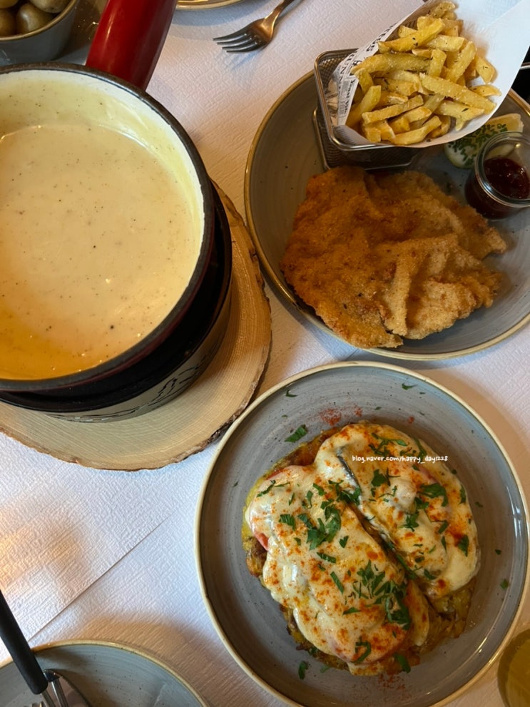 스위스 인터라켄 뢰스티 맛집 퐁듀 슈니첼 Restaurant Stadthaus 가격 및 ....
