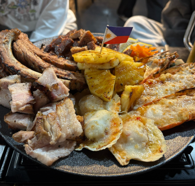 대전 송촌동 바베큐 맛집 하우스오브레촌 필리핀식 통돼지 목살 등....