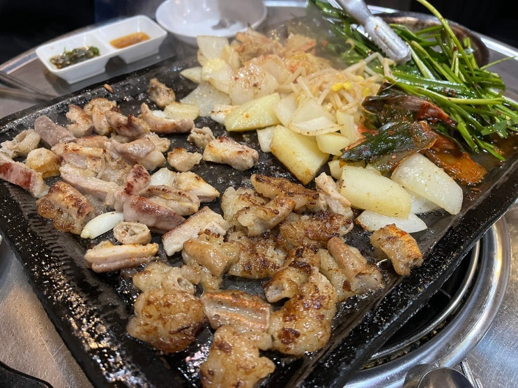 [마곡나루 맛집] 마곡 발산 소곱창은 역시 총각네황소곱창 본점 : 네이버 블로그