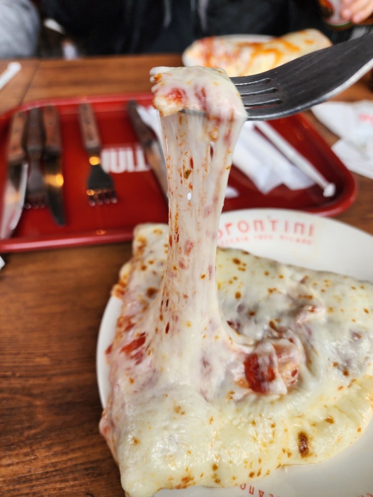 일본 도쿄 하라주쿠 피자 맛집 "스폰티니 캐스케이드 하라주쿠점" ....