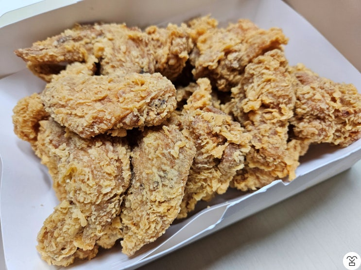 파주 BHC치킨 파주교하점 배달 후기 - 후라이드 콤보 느끼함이 크지 않아 좋다. : 네이버 블로그