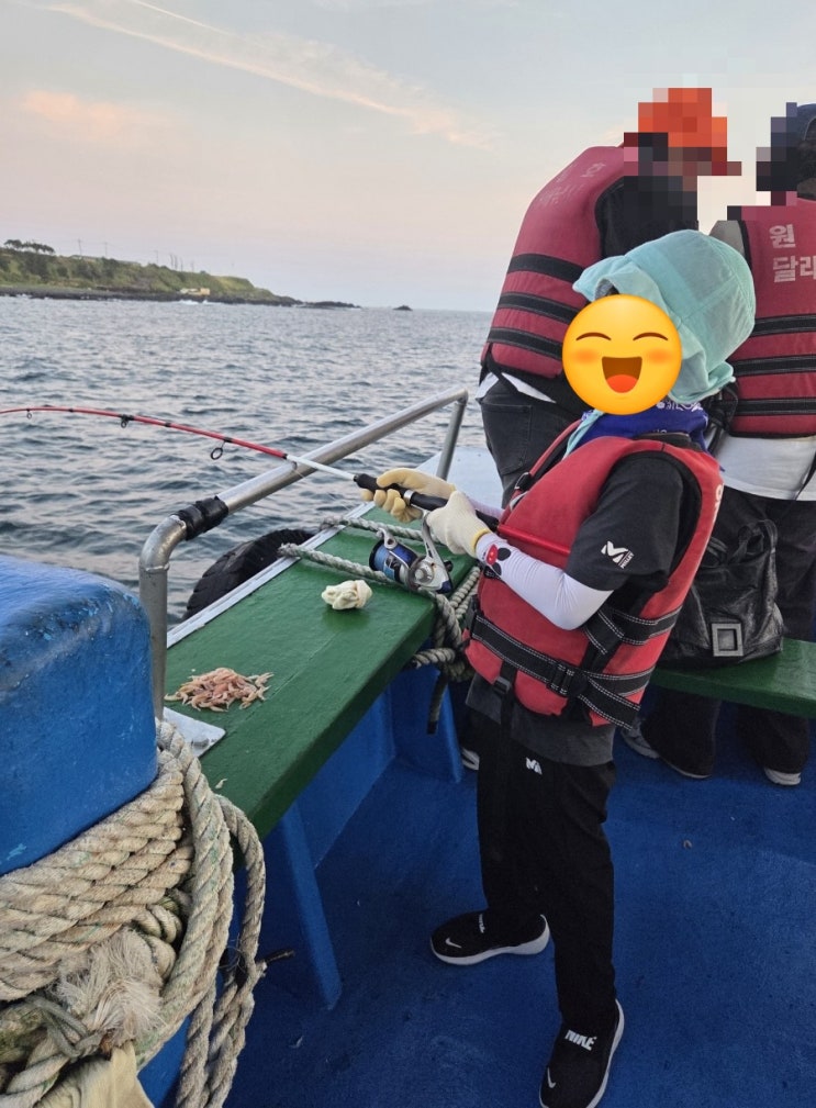 제주여행 아이와 특별한 경험 배낚시와 함께 돌고래 보기 <차귀도달....