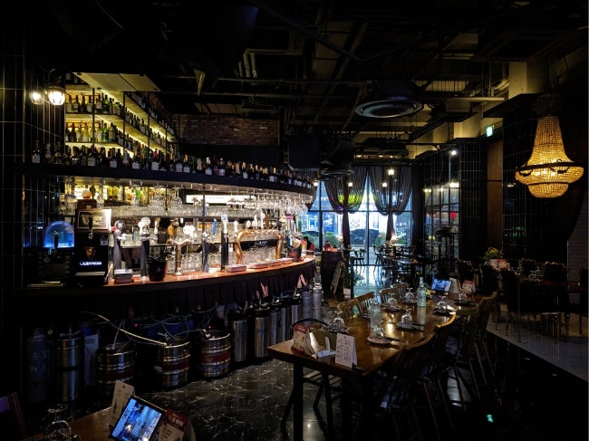유럽펍(Pub) 한가운데 걸어 들어온 착각 @더O트하우스, 동탄2 : 네이버 블로그