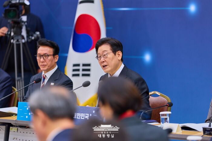 이재명 대통령 “서울대만 몰빵은 잔인” 지방거점대 예산격차 지적 : 네이버 블로그