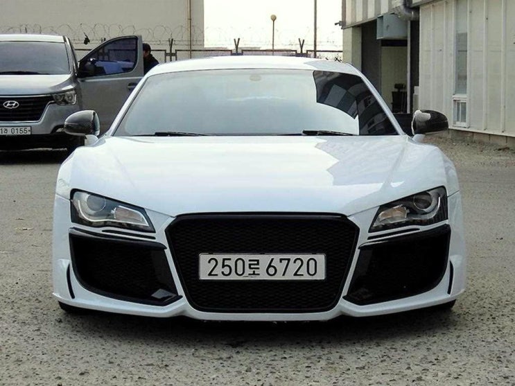 아우디 R8 4.2 V8 중고자동차, 성능과 가치를 동시에! : 네이버 블로그