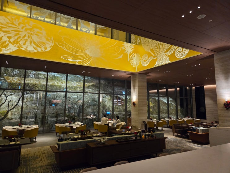 A Beautiful Italian Restaurant Near Museum SAN & Oak Valley Wonju ...