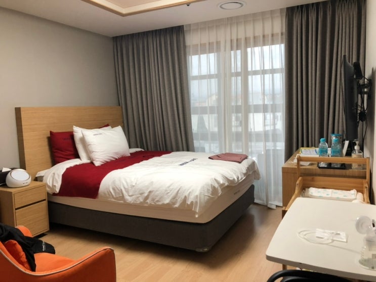 산후조리원객실,침대,메종포레