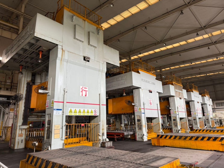 2012 Chinese Made 1300 ton Tandem Press Line (1x1300 + 4x630) : 네이버 블로그