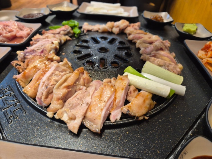 인하대 팔각도 담백한 숯불닭갈비와 쫄깃한 닭목살 : 네이버 블로그