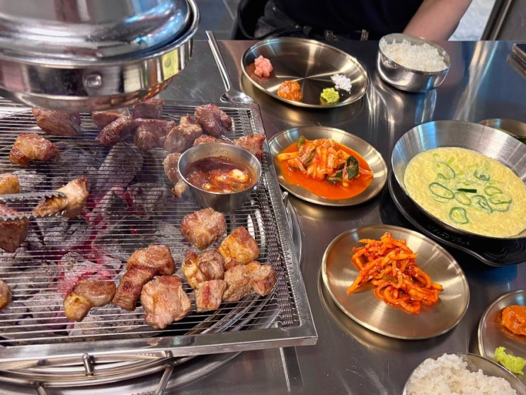 [종로3가] 모가지🥩 - 식감좋은 갈모가지 세트, 분위기 좋은 종로 골목 감성 고깃집 : 네이버 블로그