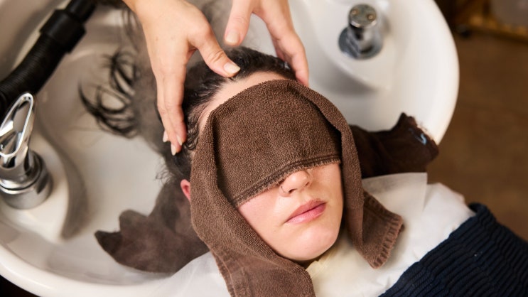 [EBS Power English] 26.04.04 Scalp Treatments Are the Next Big Thing ...