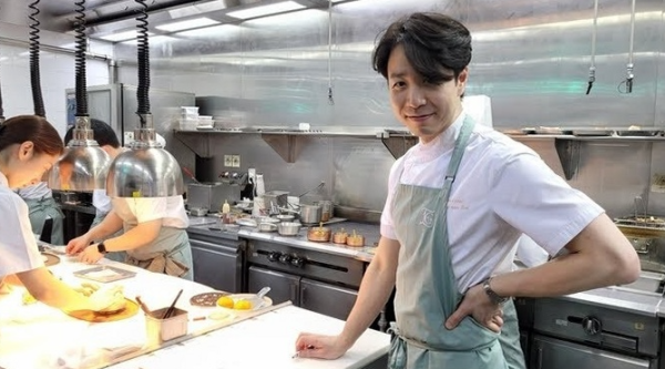 손종원, 마크롱 환영 만찬 6종 코스 요리 직접 서빙까지