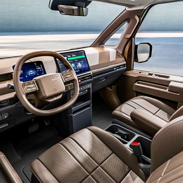 "보조금이 무려 1,350만원!" 지금 안 사면 바보 소리 듣는 '이 차'