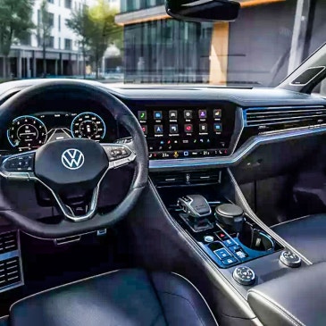 타본 사람은 무조건 인정한다는 24년 역사 '근본 SUV'