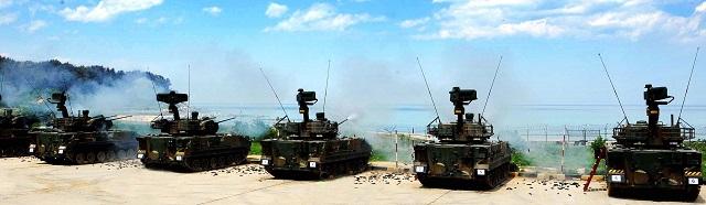 [국군무기백과] 수십 년 걸친 노력 끝에 우리 손으로 만든 첫 자주대공포! 'K30 30mm 자주대공포....