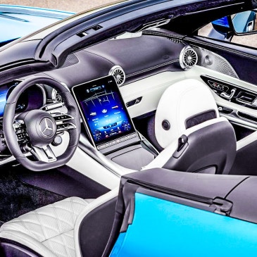 "1.5억인데 4기통은 선 넘었지" 욕먹던 벤츠 결국 엔진 교체!