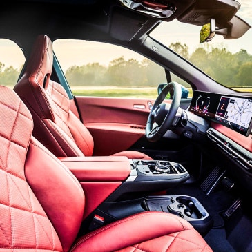 "역대 최악의 디자인" 혹평 받은 BMW 결국 판매 중단!