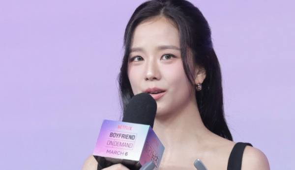 지수, 친오빠 논란에 직접 입장 "일찍 독립, 금전관계 없어"
