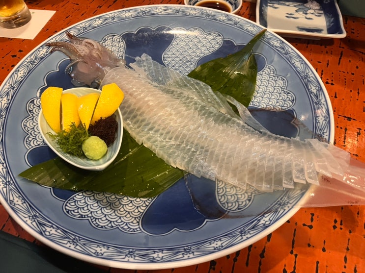 [후쿠오카] 활 오징어 회 맛집 '가와타로 나카스본점' 방문기록