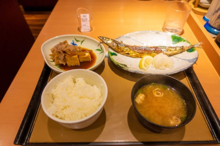 오사카 여행 — 닛폰바시 가정식 '야요이켄 닛폰바시점(やよい軒)'