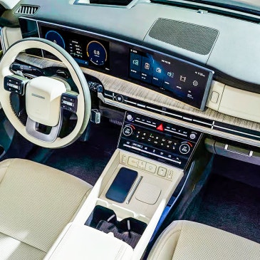 쏘렌토에 밀려 판매량 반토막난 비운의 '국산 SUV'