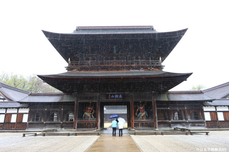 도야마현 타카오카시 즈이류지(瑞龍寺)