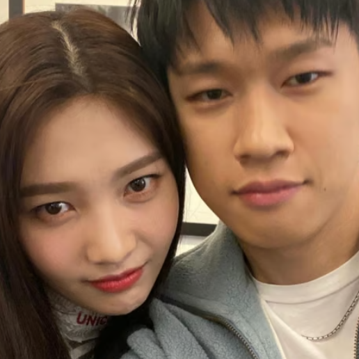 결별설 났던 조이 크러쉬 일본 여행 데이트 포착