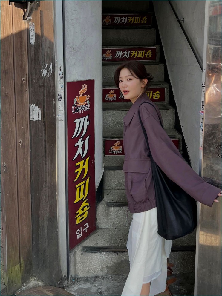 레드벨벳 슬기 시장 나들이 사복 패션, 묘하게 힙한 한 끗 차이