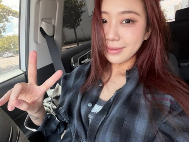 이영지, 눈 밑 지방 재배치 후 근황 공개...청순미 장착