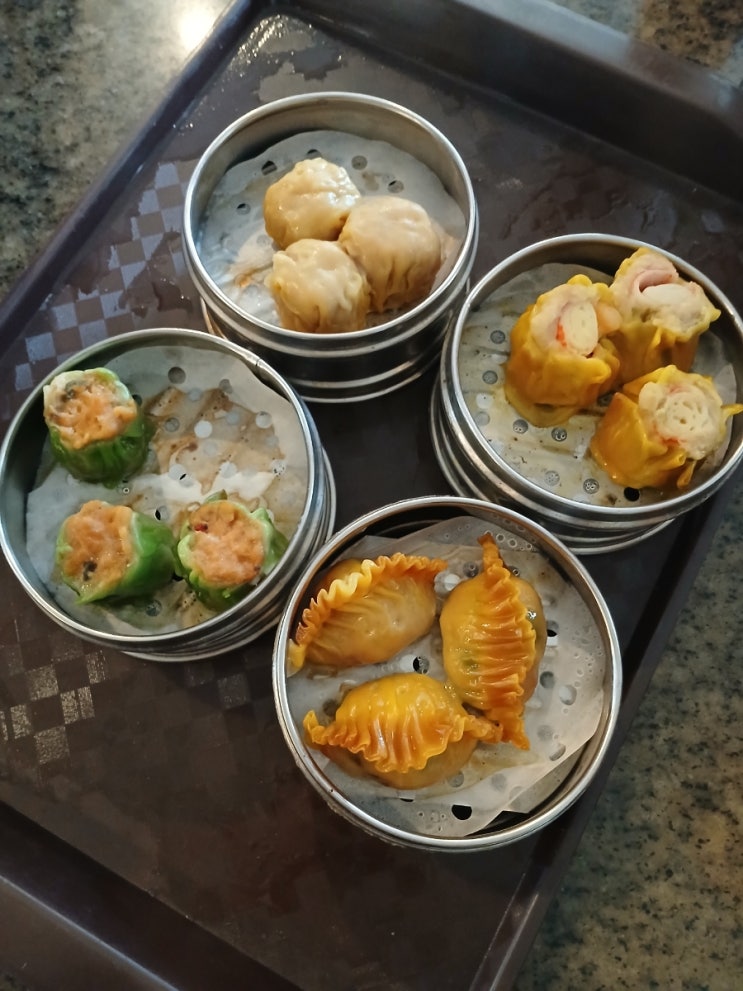 코타키나발루 로컬맛집추천 푹 위엔 카페 & 베이커리 가야 스트리트....