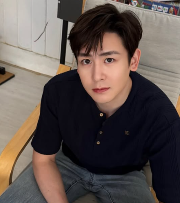 닉쿤 후덕해진 근황, "태국왕자였는데" 2PM 유튜브서 화제