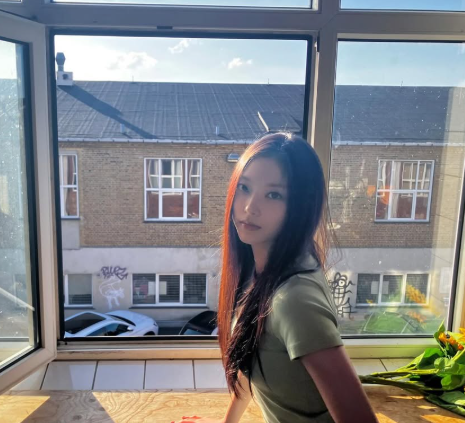생일 축하해, 미녀 고양이 — 뉴진스 해린 21번째 생일 근황 공개