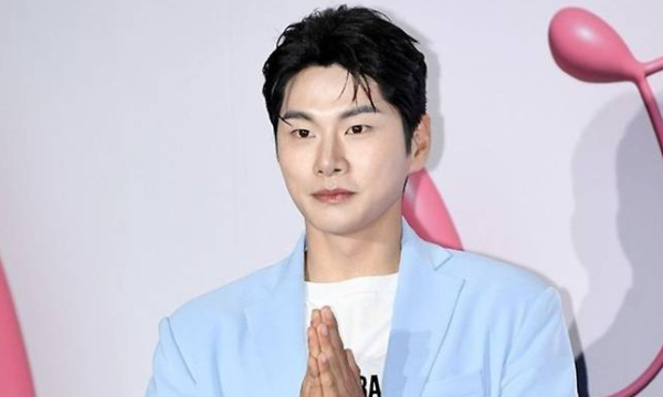 이이경 "세금 추징 통보 받았다"…사생활 논란 이어 탈세 의혹까지