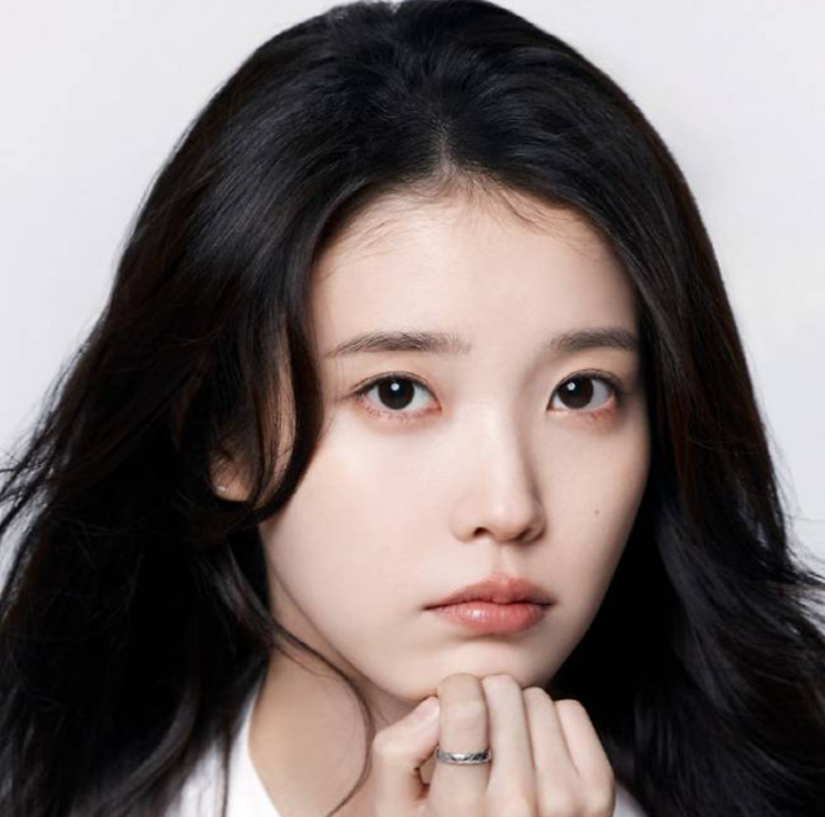 배우 겸 가수 아이유 '아이유애나' 이름으로 또 한 번 나눔을...