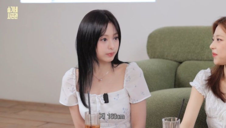 베이비몬스터 월드투어 포스터 공개, 압도적 아우라보다 더...