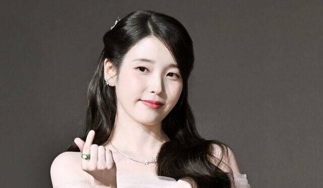 “생일마다 클래스가 다르다”…아이유, 33번째 생일 맞아 또...