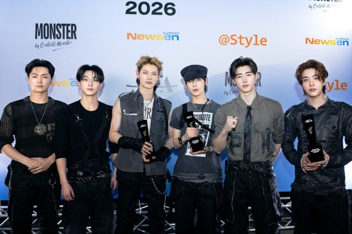 ENHYPEN 'ASEA'로 2년 연속 대상에 빛나는...'올해의 아티스트...