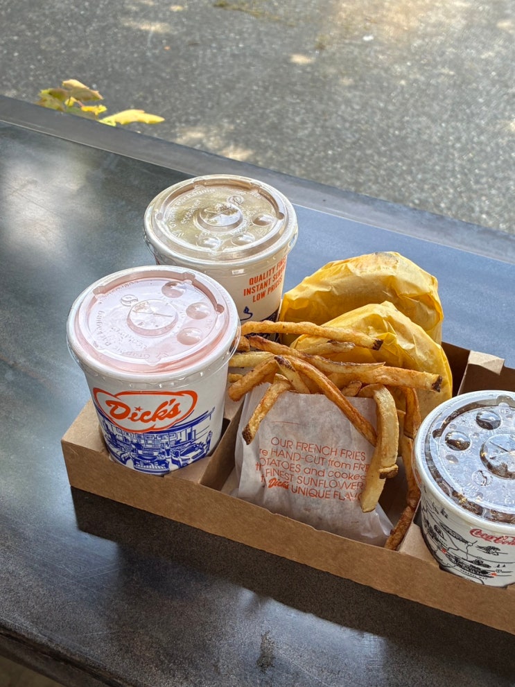 시애틀 당일치기 - Dick’s 버거, SAM(시애틀미술관), Pike Place 마켓, 스....